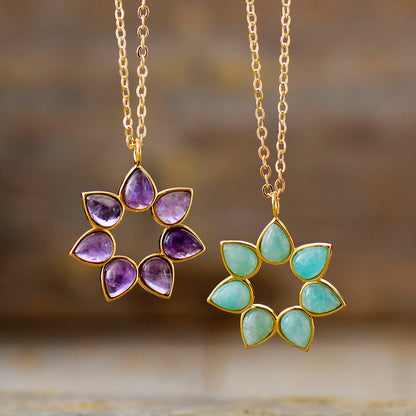 Flower Pendant Necklace