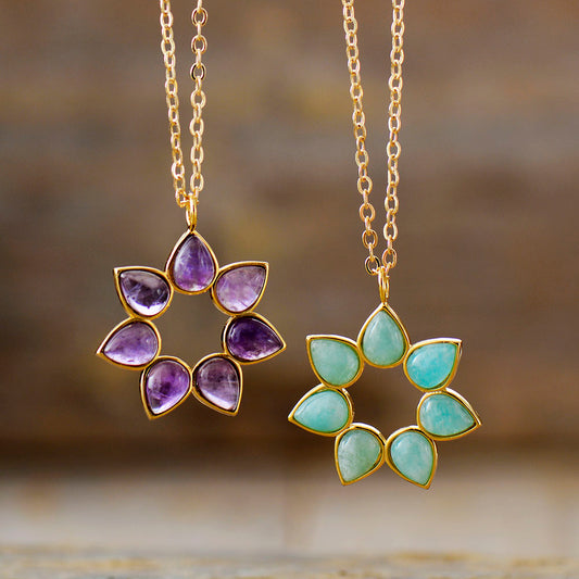 Flower Pendant Necklace