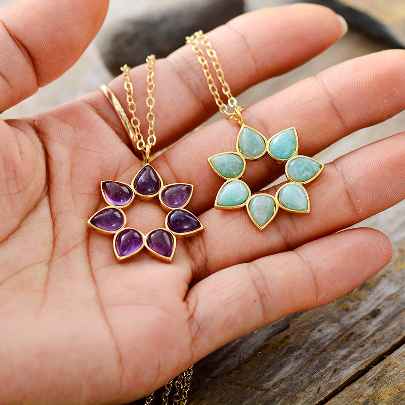 Flower Pendant Necklace